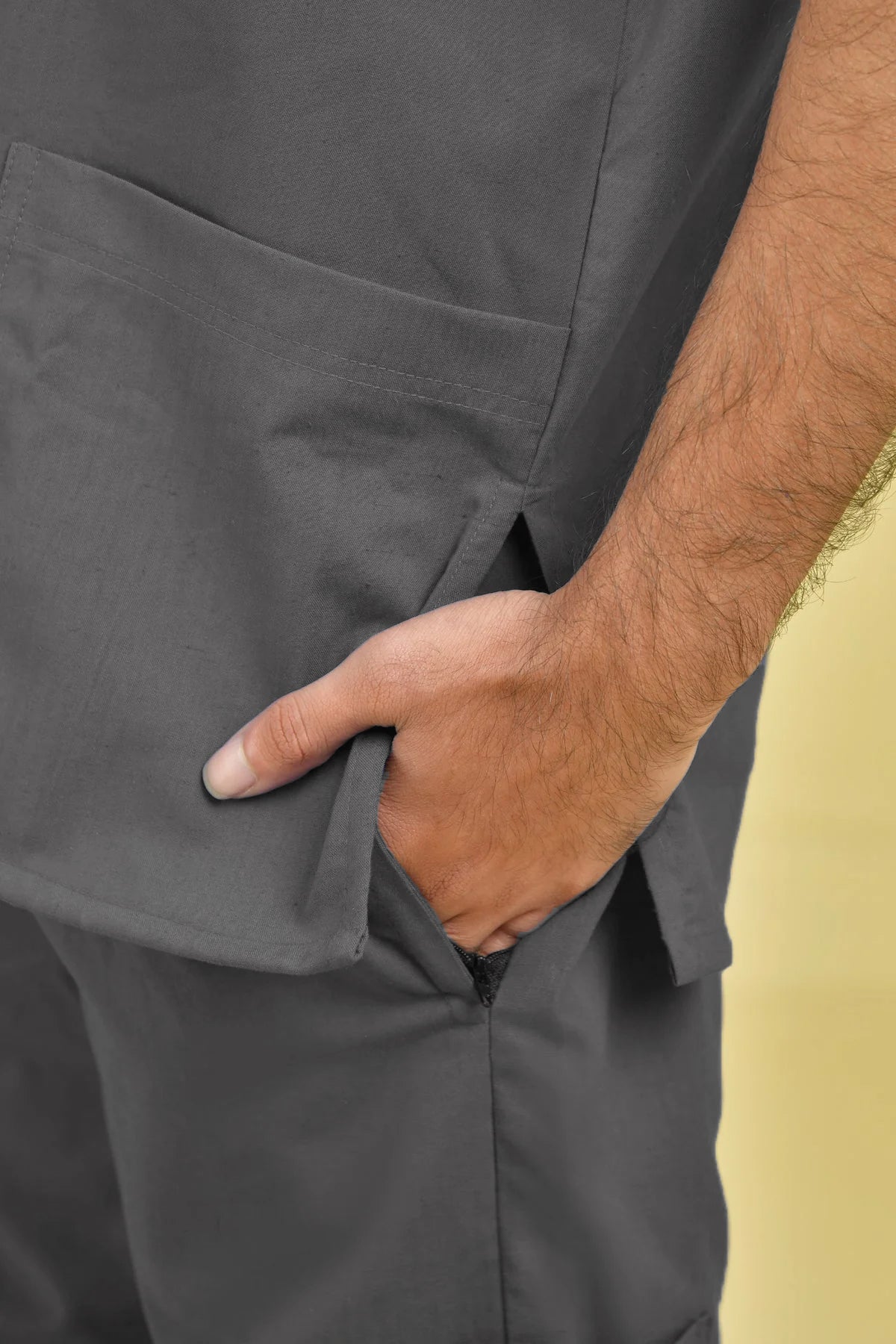 V – Neckline Scrub Kit