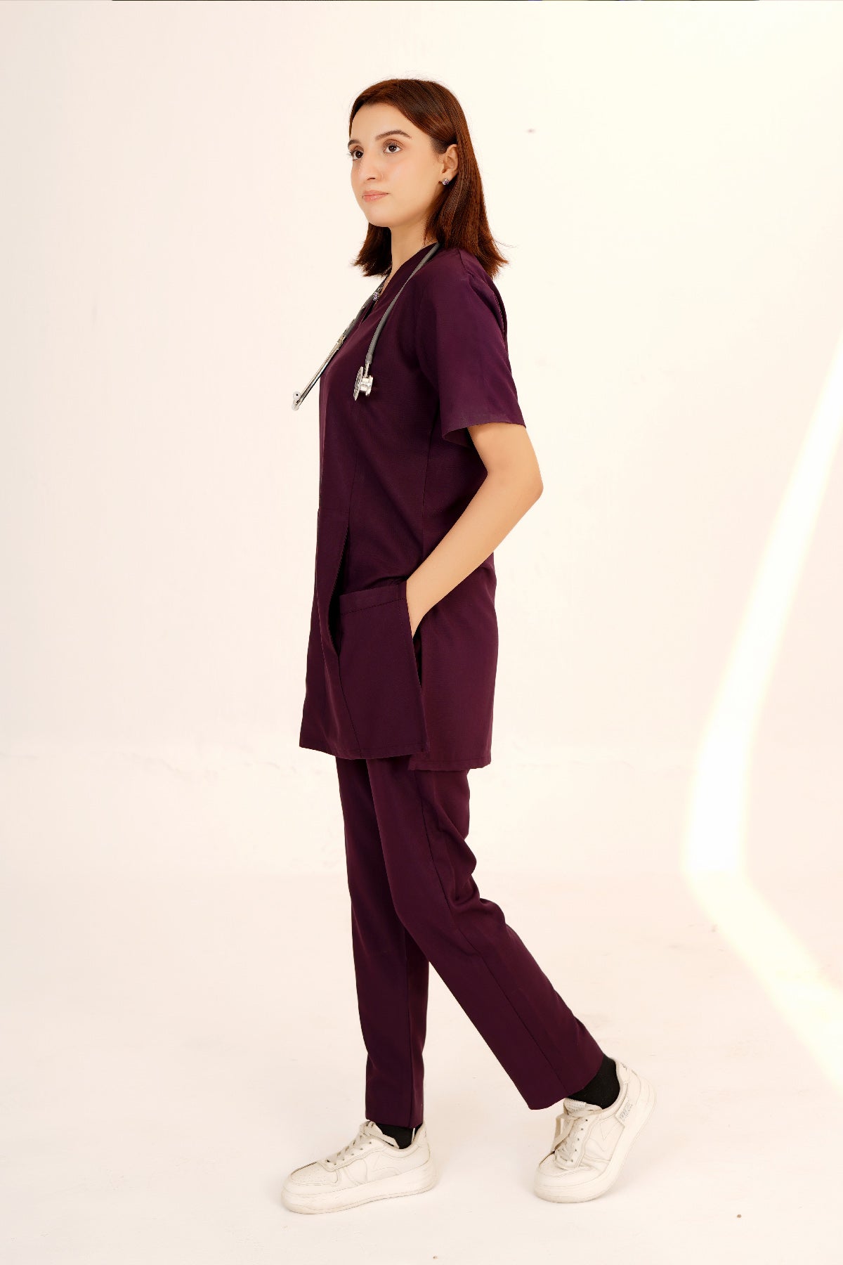 V-Neck Slash Pocket Scrub Kit