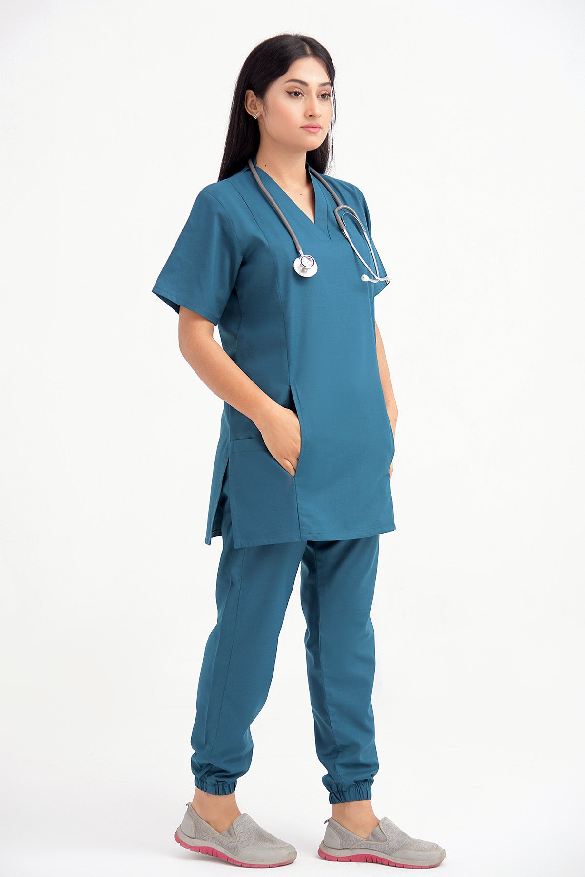 V-Neck Slash Pocket Scrub Kit