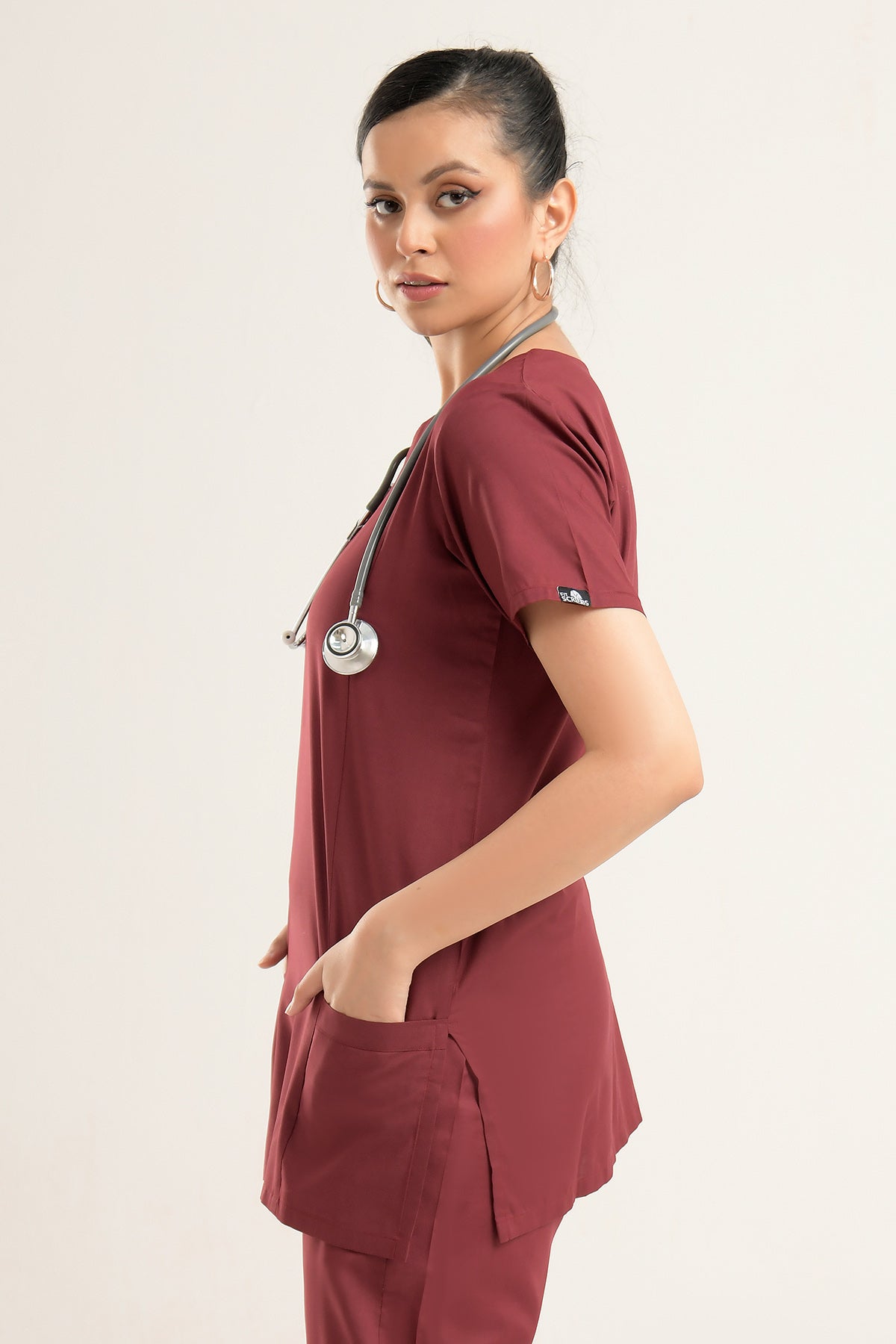 Round Neckline Scrub Kit