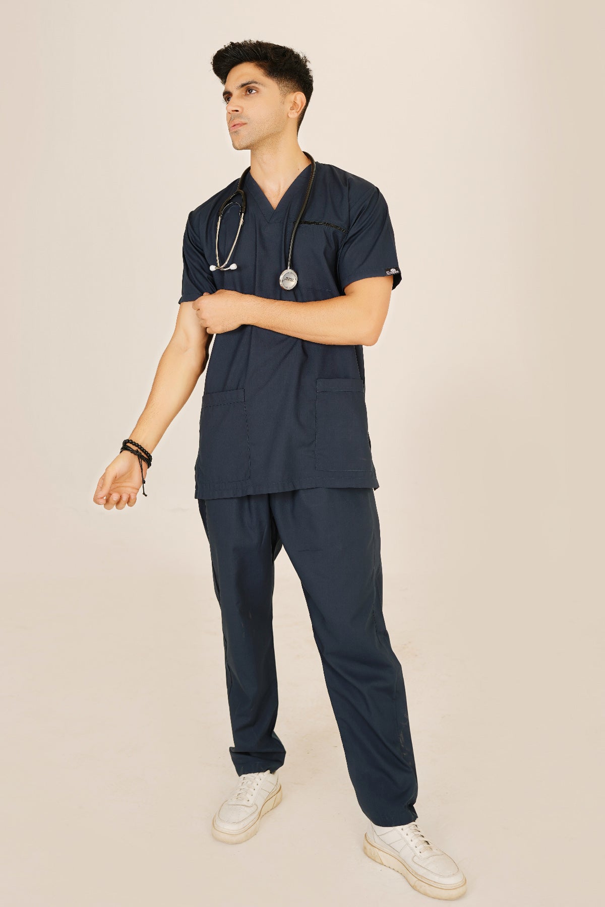 V-Neck 3 Pockets Scrub-Kit