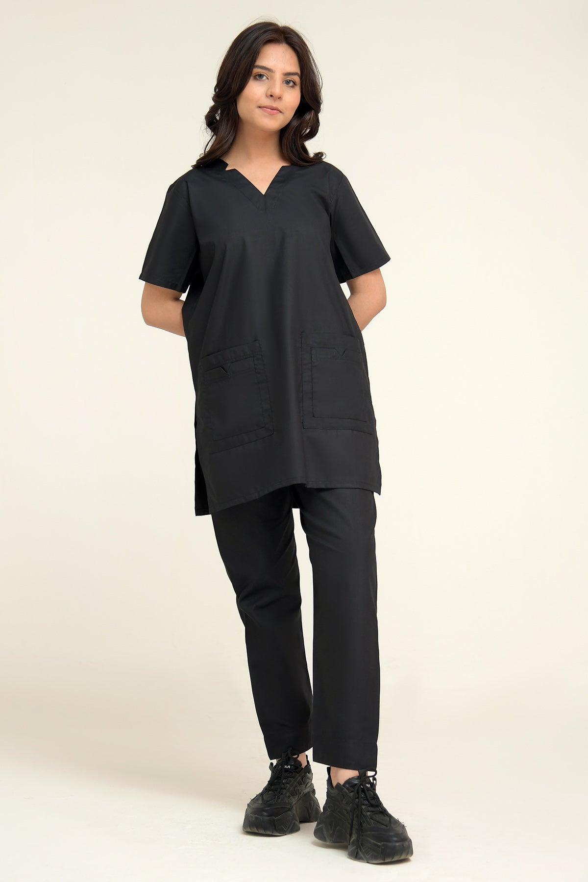 V-Neck Black Kit