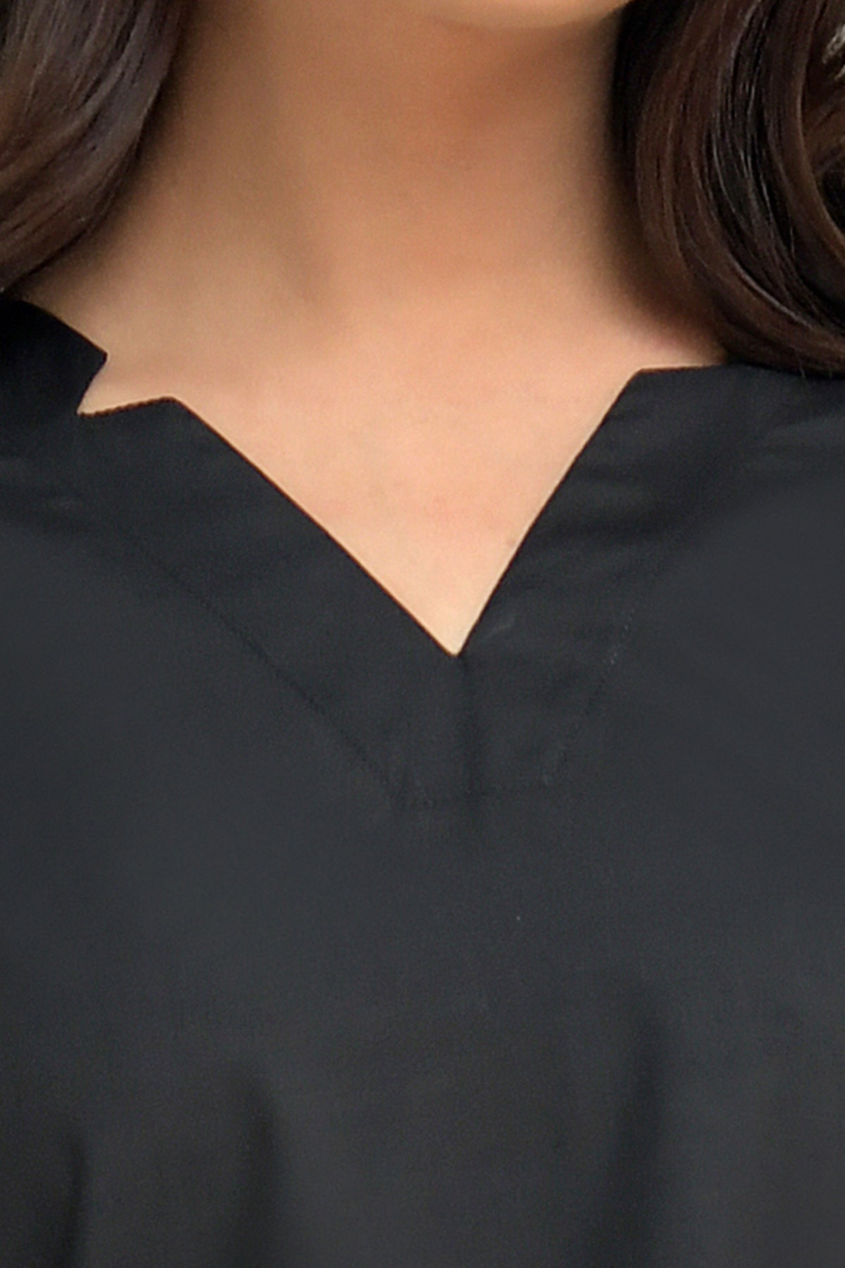 V-Neck Black Kit