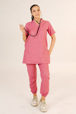 V-Neck Slash Pocket Scrub Kit