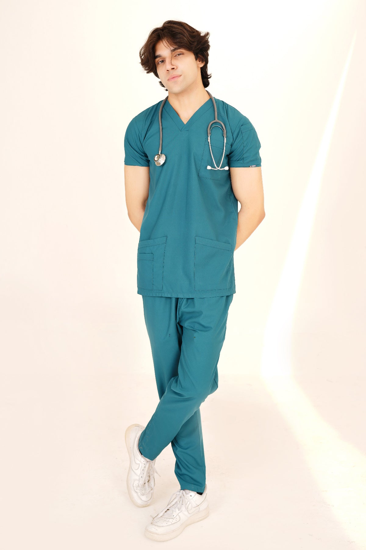 V-Neck 4Pockets ScrubKit