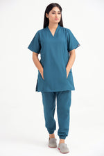 V-Neck Slash Pocket Scrub Kit
