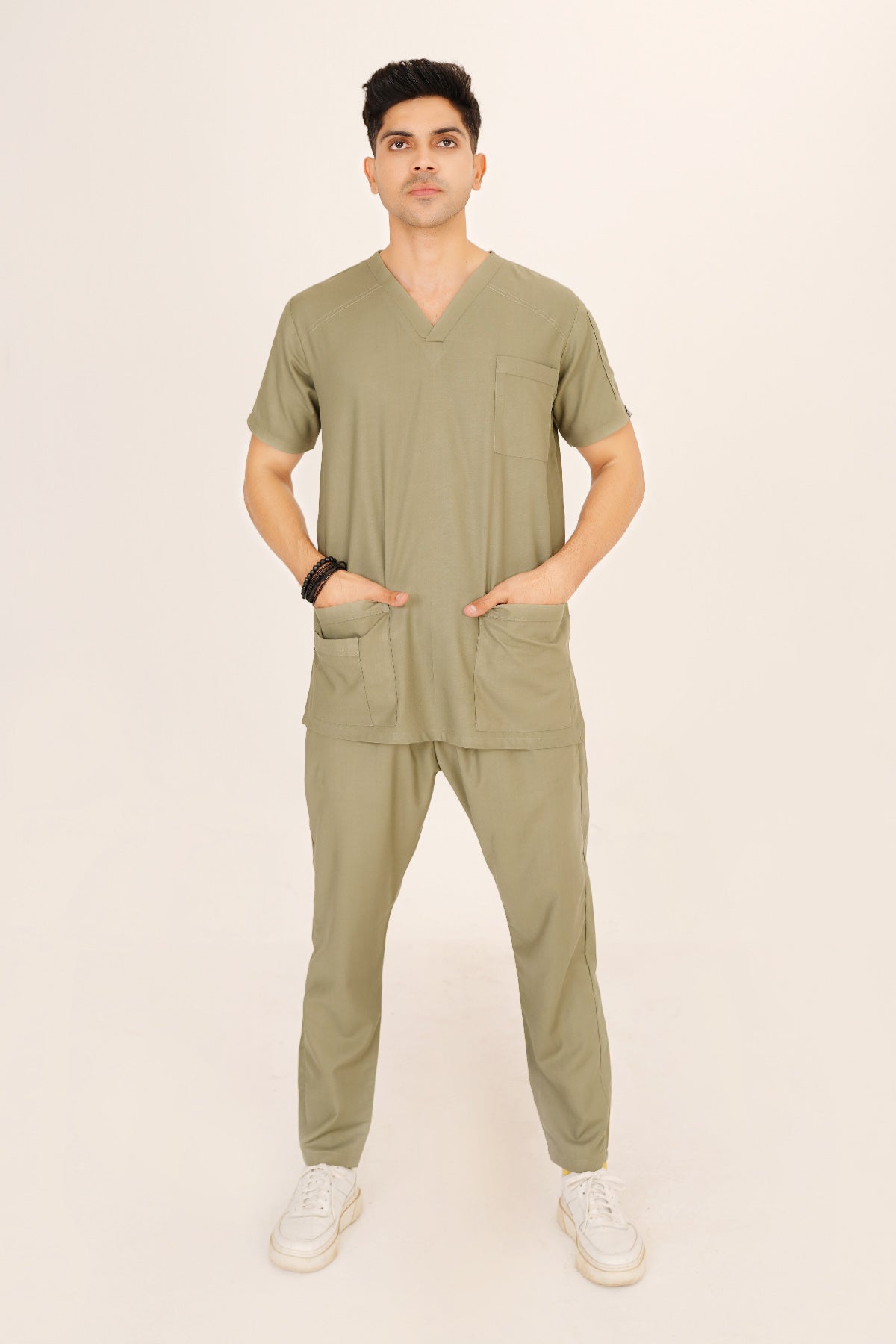 V-Neck 4Pockets Scrub-Kit