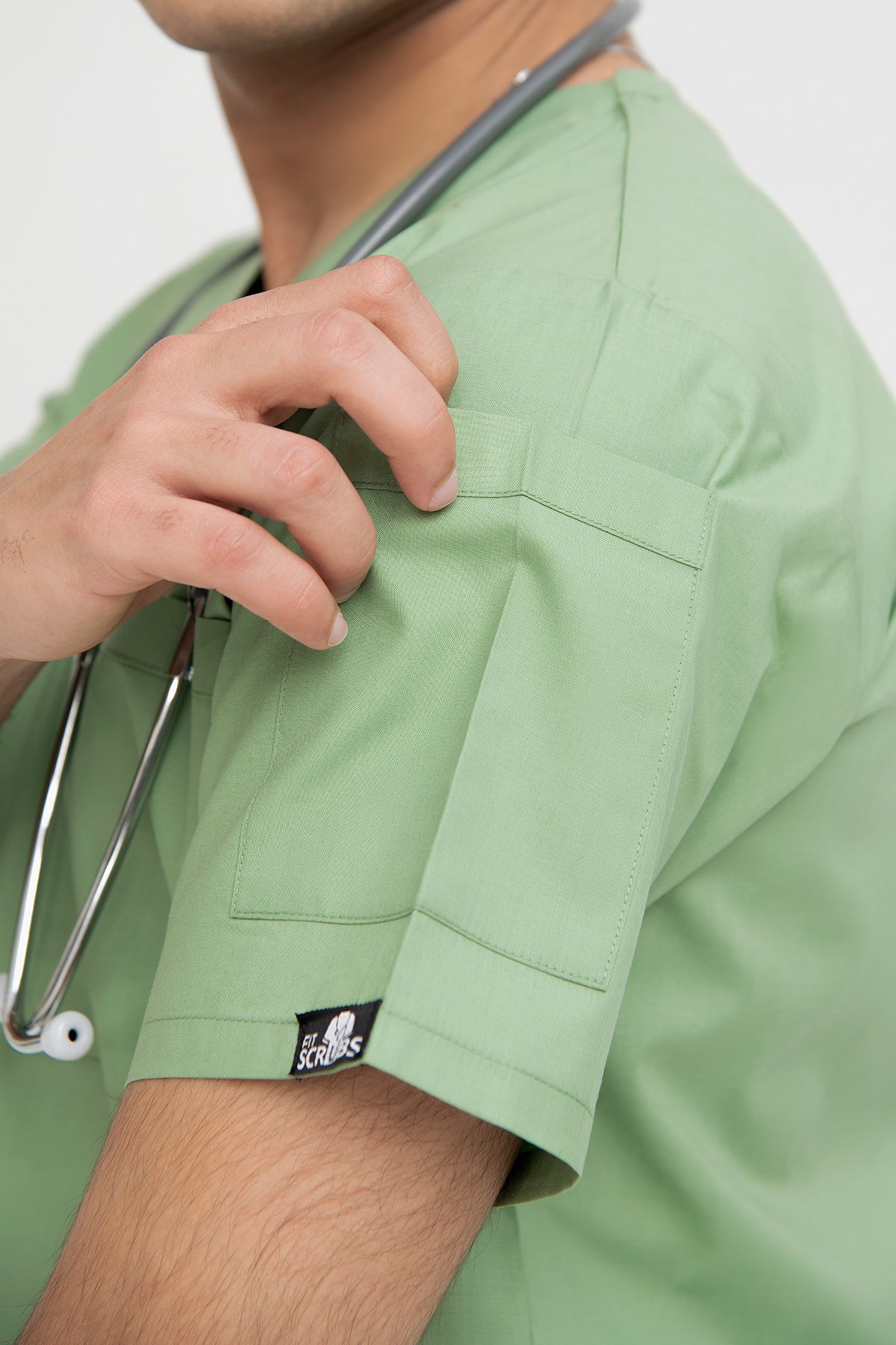 V – Neck Scrub Kit